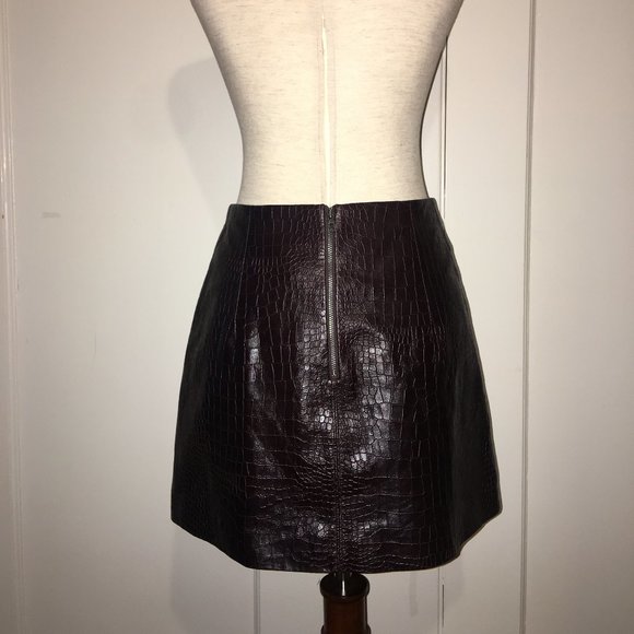 🌺 SOLD 🌺 Alice + Olivia Riley Croc Skirt, NWT - Picture 8 of 11